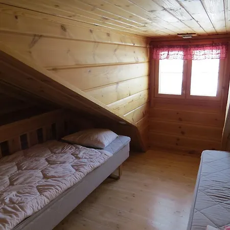 Arctic Polar Village 3* 基尔匹斯扎我维