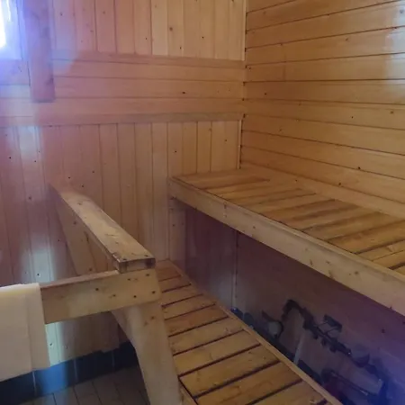 Arctic Polar Village 3*