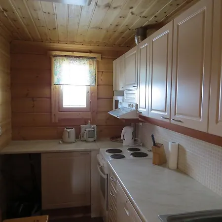 Arctic Polar Village 3*