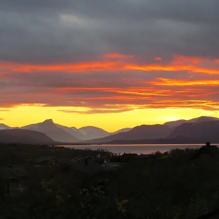 Arctic Polar Village 3* 基尔匹斯扎我维