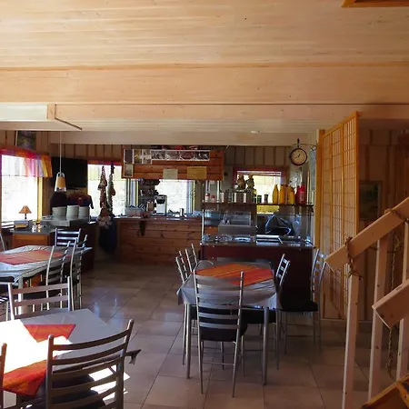 Arctic Polar Village منتزه العطل 3*