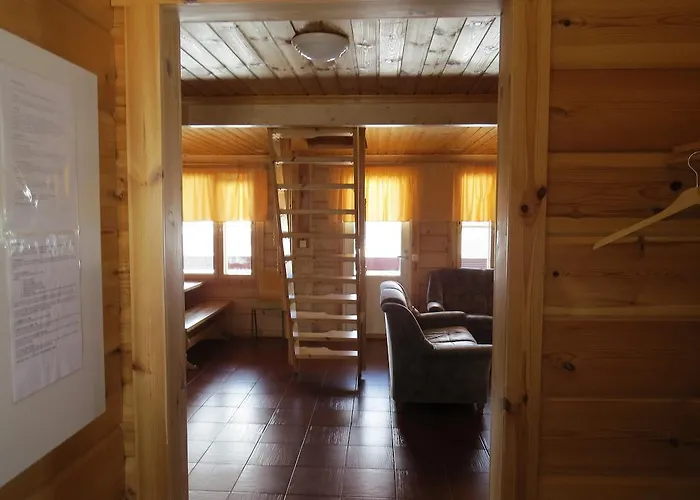 Kompleks wypoczynkowy Arctic Polar Village 3*