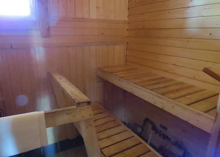 Arctic Polar Village 3*