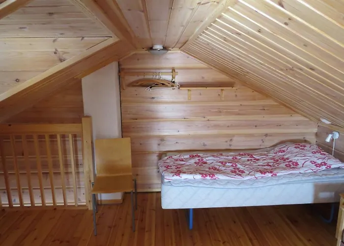 Arctic Polar Village 3*