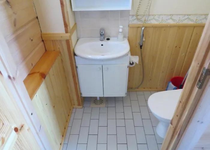 Arctic Polar Village 3*