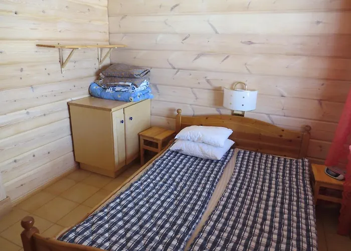 Arctic Polar Village 3*