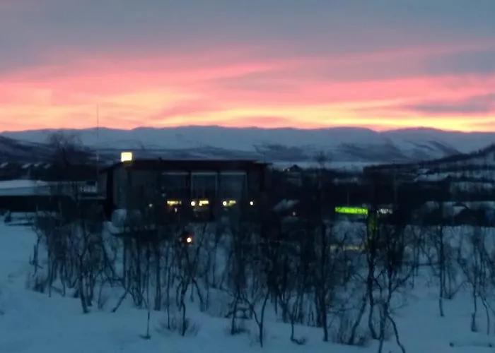 Kompleks wypoczynkowy Arctic Polar Village 3*